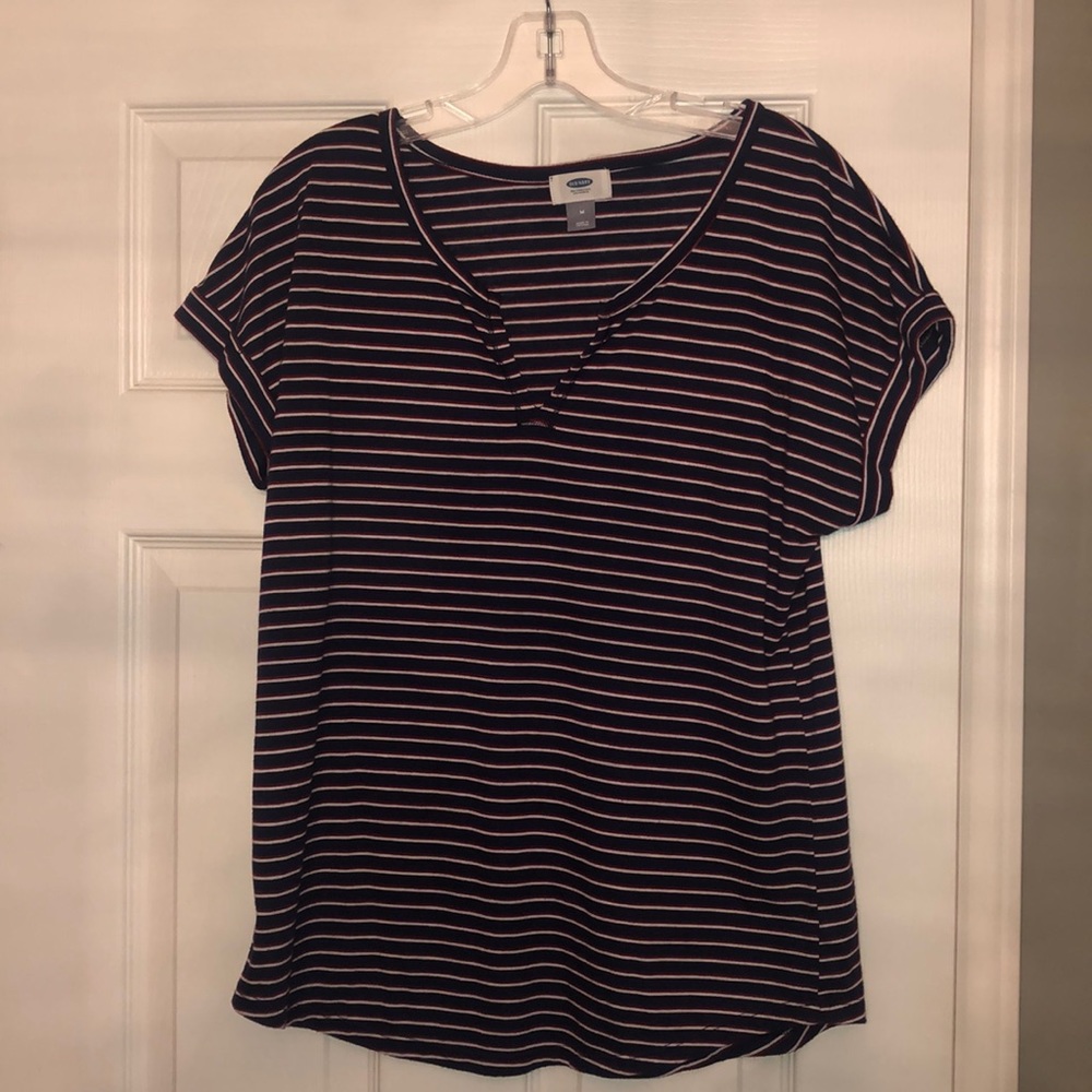 Stripped v-neck
